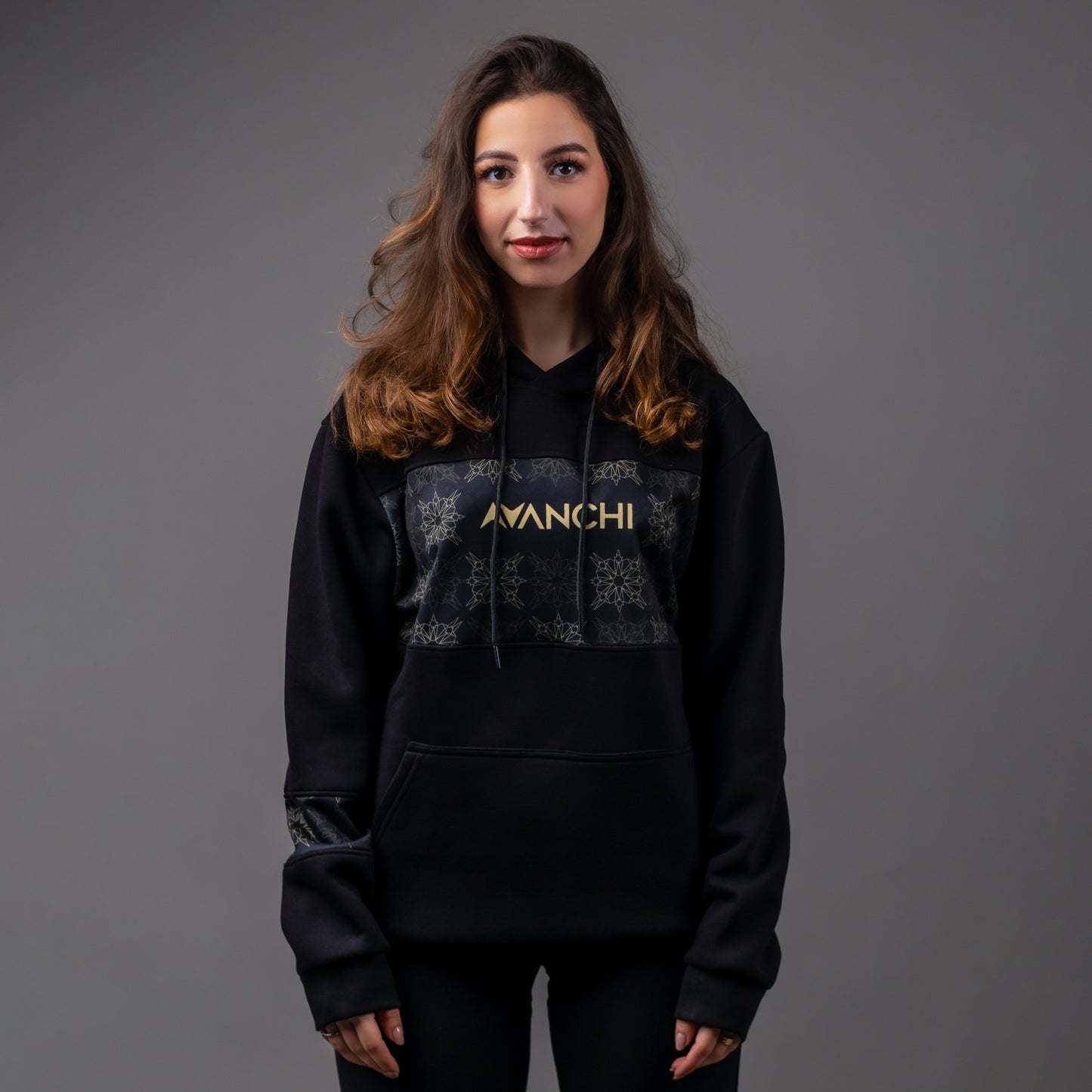AVANCHI ATLAS LION BLACK HOODIE
