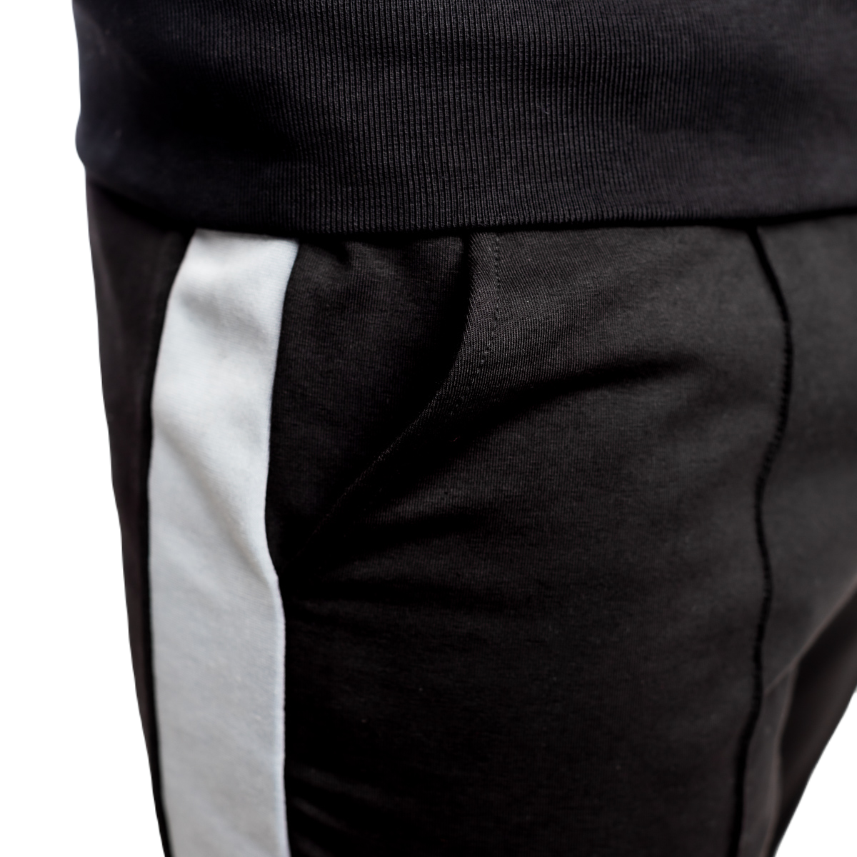 AVANCHI RIVER BLACK TRACKSUIT