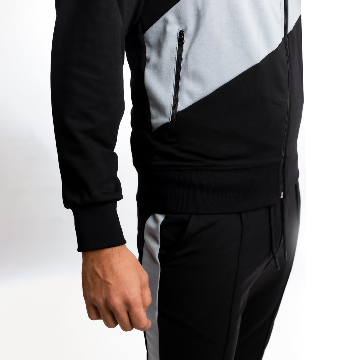 AVANCHI RIVER BLACK TRACKSUIT